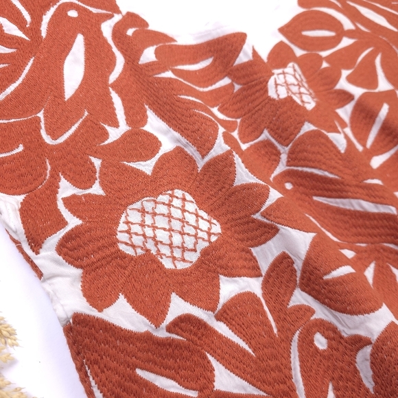J. Marie Rust Embroidered Floral Top sz S - Picture 9 of 16